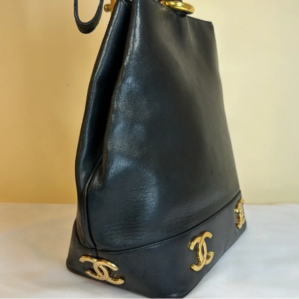 CHANEL CC Calfskin Shoulder Bucket Bag 24K Goldplated.